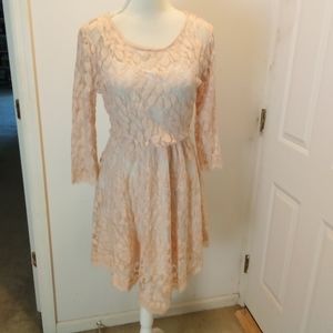Free people peach lace dress scalloped fringe edges size 12 sheer lined